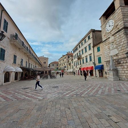 Апартаменты Old Town Kotor Square Экстерьер фото